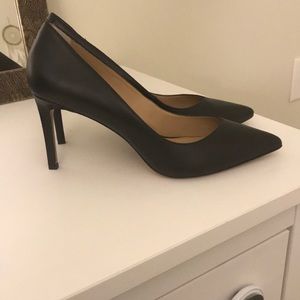 Banana Republic pumps